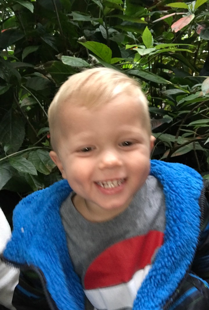 443042B7-C253-4170-B350-446846A83973